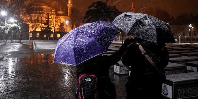 İstanbul'a AKOM'dan kar uyarısı: İşte karın başlayacağı saat