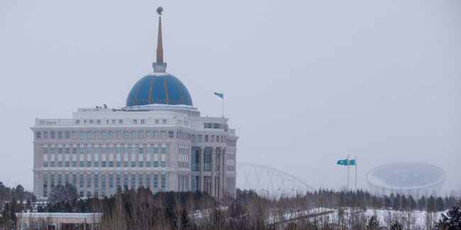 Kazakistan'da başkentin adı değişti