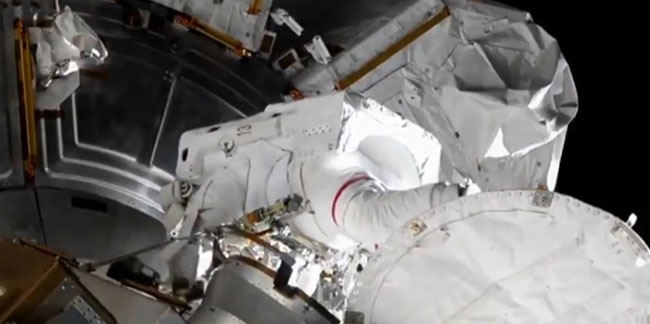 ISS astronotları, uzay yürüyüşüne çıktı