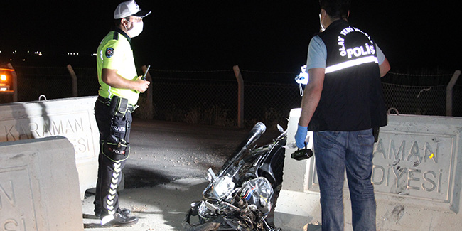 Karaman’da beton bariyere çarpan motosiklet sürücüsü ağır yaralandı