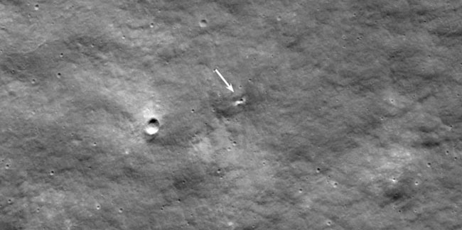 Rusya'nın aracı Ay'da 10 metrelik krater oluşturdu!