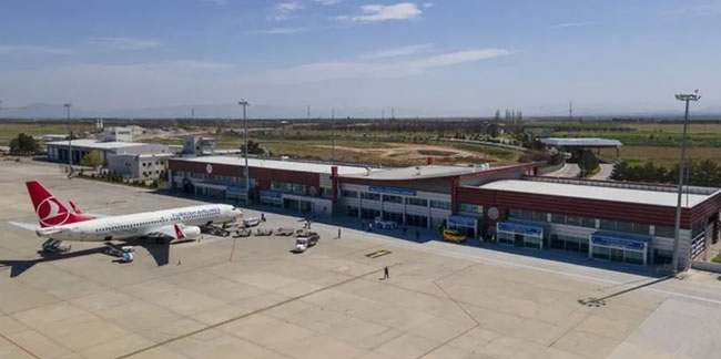 Depremde Malatya Havalimanı da hasar gördü