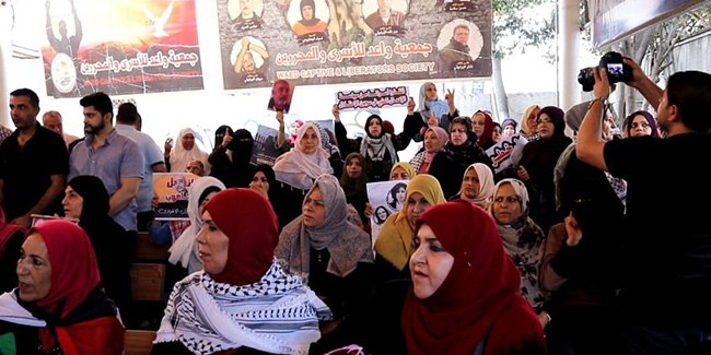 Filistinliler, İsrail hapishanelerindeki korona tehlikesini protesto etti
