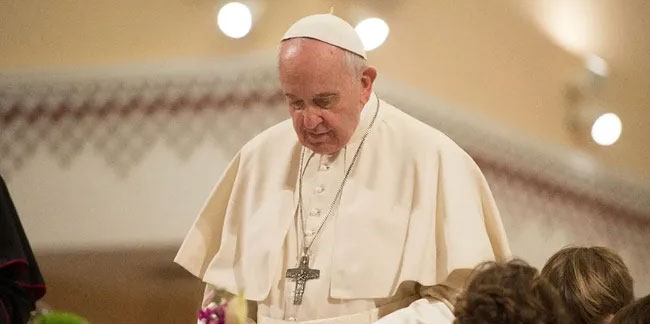 Papa'dan AB'ye 'göçmen' çağrısı: Durdurun bunu!