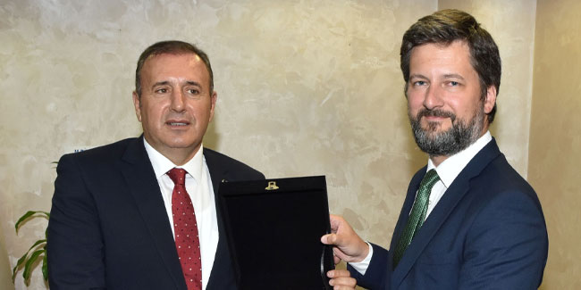 Macaristan'ın Ankara Büyükelçisi Matis'ten Trabzon Ticaret ve Sanayi Odasını ziyaret