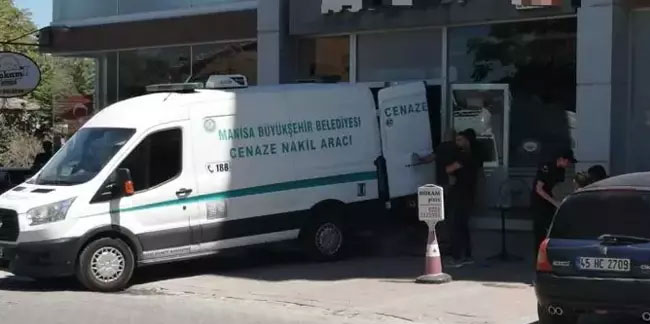 Manisa'da pizzacıda cinayet: 1 ölü, 1 yaralı