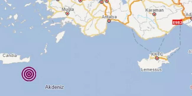 Akdeniz'de 4 büyüklüğünde deprem oldu