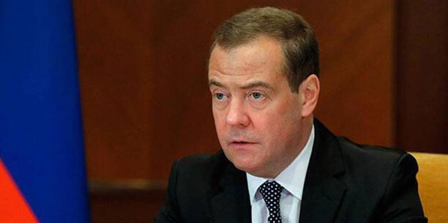 Eski başbakan Medvedev: Batı'dan korkmayanlar bunu yapacak
