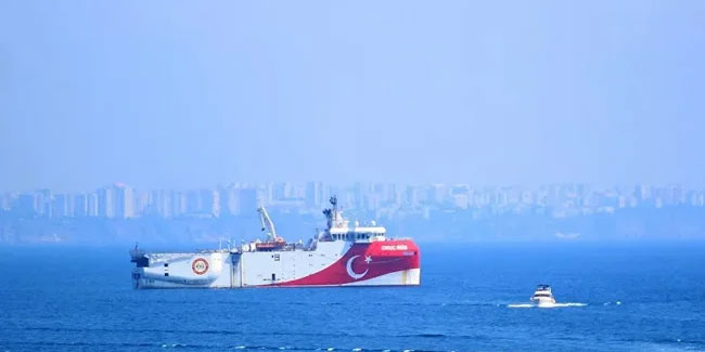 Türkiye, Oruç Reis gemisinin çalışmaları için yeni Navtex ilan etti
