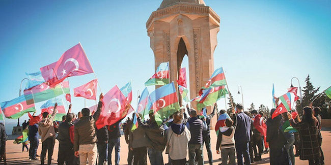 Azerbaycan'da 10 Kasım Zafer Bayramı ilan edildi