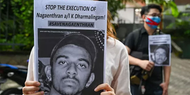 Singapur tartışma yaratan infazı durdurdu