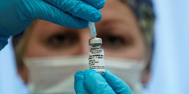 Rusya'nın koronavirüs aşısını bir ülke daha onayladı!