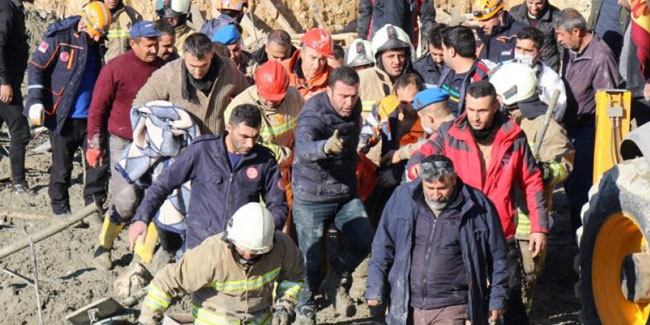 İnşaat halindeki yapı çöktü: 1 işçi hayatını kaybetti