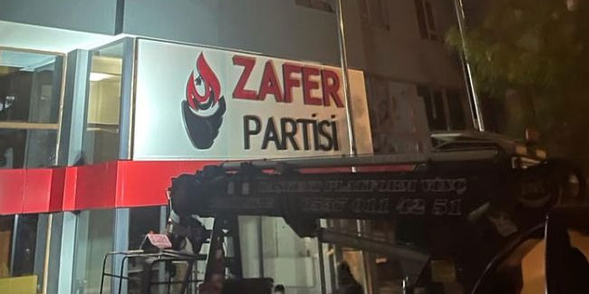 Zafer Partisi'ne gece yarısı operasyonu: İlçe başkanı gözaltına alındı