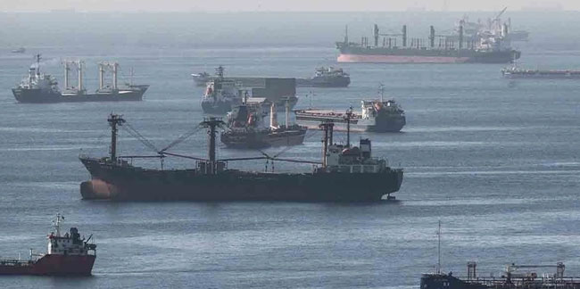 'Rusya Karadeniz'deki sivil gemileri hedef alacak' iddiası!