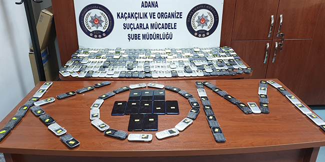 Adana'da kaçak cep telefonu operasyonu 