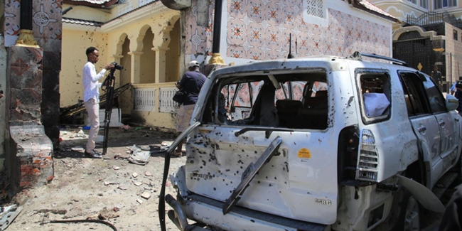 Somali'de intihar saldırısı: 10'dan fazla kişi öldü