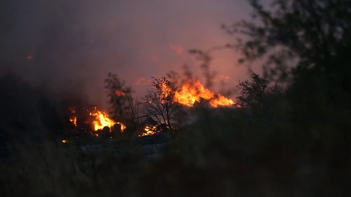 Gelibolu'da orman yangını çıktı! Alevler sıçradı, ekipler bölgede