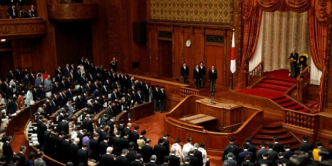 Japonya Parlamentosu, Kovid-19 aşısına ilişkin yasa tasarısını kabul etti