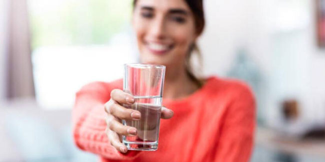 Bu içme sularını sakın almayın! Bağırsak kanserine neden oluyor