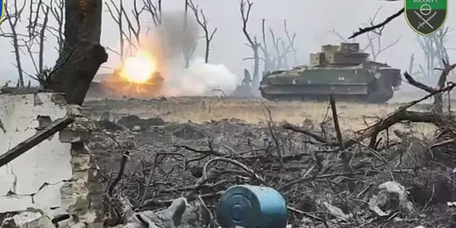 Ukrayna’ya ait savaş aracı, Rus zırhlısını imha etti