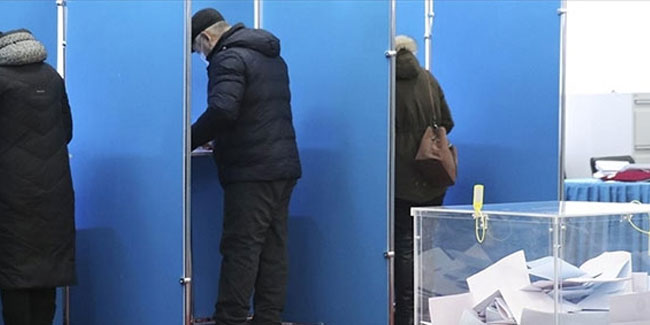 Kazakistan'da seçimin kazananı belli oldu
