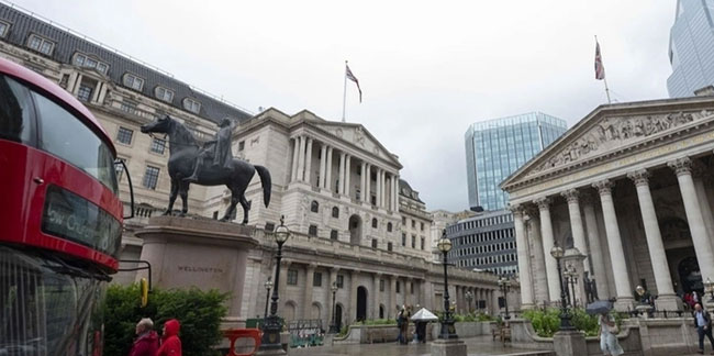 İngiltere Merkez Bankası, politika faizini yüzde 5,25'te sabit tuttu!