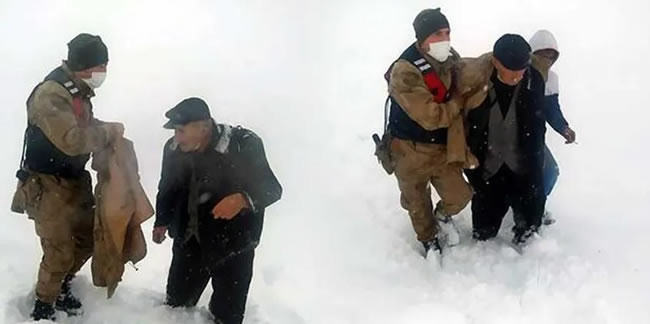 Kar ve tipide donma tehlikesi geçiren kişinin yardımına Mehmetçik koştu
