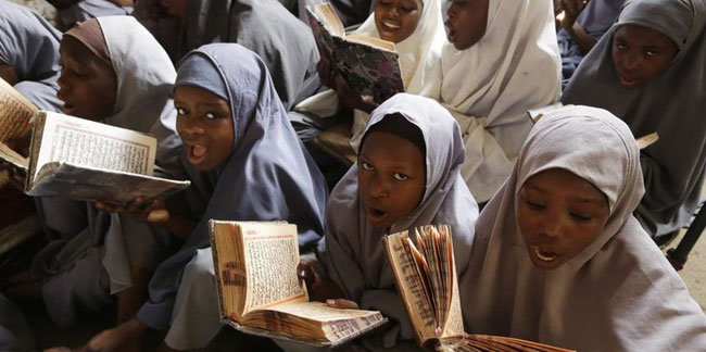 Nijerya'dan örnek karar: Kız öğrencilere başörtüsü serbestliği getirdi