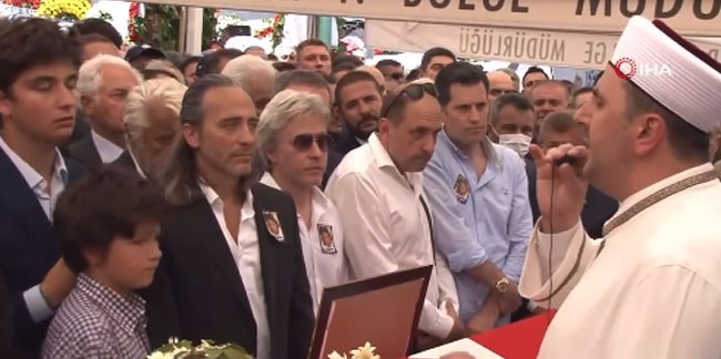 Cüneyt Arkın’ın cenaze namazını kıldıran imamın Atatürk’le ilgili sözleri alkışla karşılandı