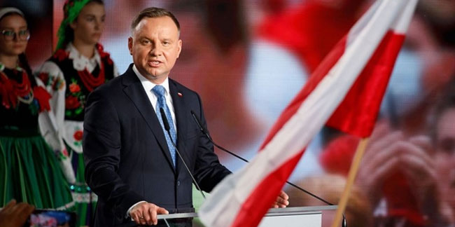 Polonya Cumhurbaşkanına yeniden koronavirüs bulaştı