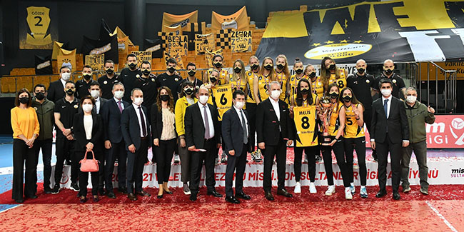  VakıfBank, Sultanlar Ligi’nde 12. kez şampiyon