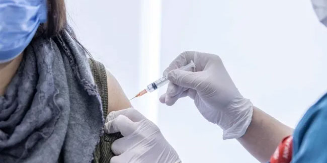 Bilim insanlarından aşı yorumu: 120 milyon doz bizi tünelden çıkarır
