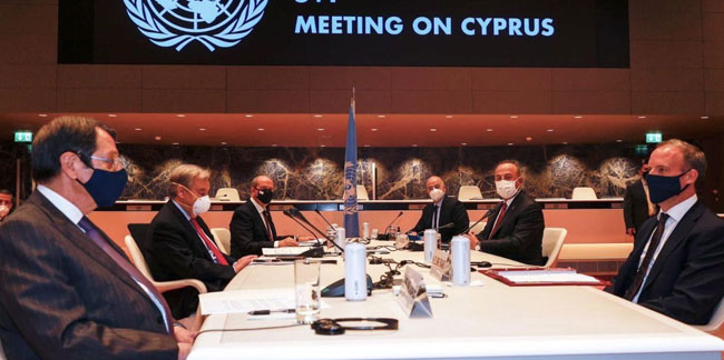 Kıbrıs müzakerelerinde ikinci gün! Çavuşoğlu: "Tam destek veriyoruz"