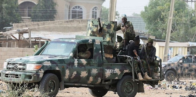 Afrika ülkesinde darbe sesleri: Askerler Cumhurbaşkanlığı Sarayı’nı kuşattı