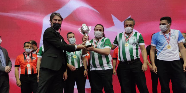 Hemşinspor 3 Bant Bilardo 1. Lig Play Off'ta Türkiye Şampiyonu Oldu