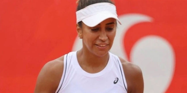 Milli tenisçi Çağla Büyükakçay, Bulgaristan'da finale yükseldi