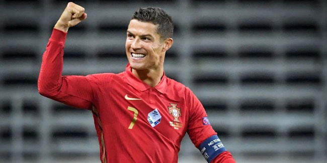 Ronaldo bir rekor daha kırdı