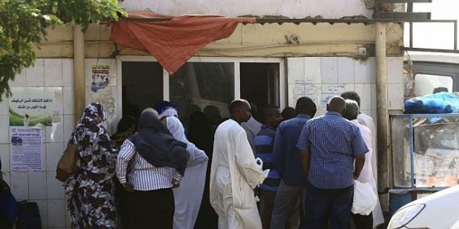 Sudan ekonomik acil durum ilan etti