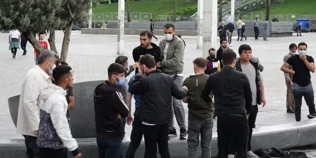 Taksim Meydanı'nda kemerli kavga; Özel harekat devreye girdi: 6 gözaltı