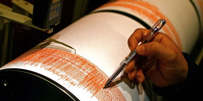 Endonezya'da 5,8 büyüklüğünde bir deprem daha