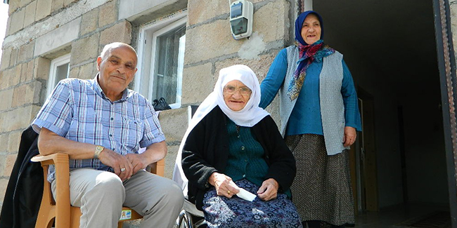 95 yaşındaki Şahsenem ninenin köy aşkı 