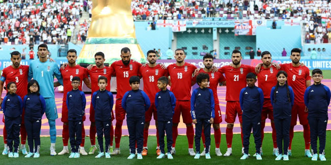 İran Milli Futbol Takımı ulusal marşa eşlik etmedi
