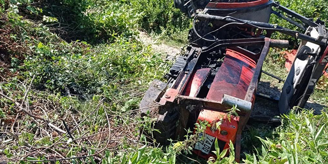 Traktörün altında kalan orman işçisi hayatını kaybetti
