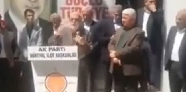 Emekli din öğretmeni ‘Deprem Allah’ın kırbacıdır’ dedi. AKP’nin deprem bölgesindeki toplantısında skandal sözler