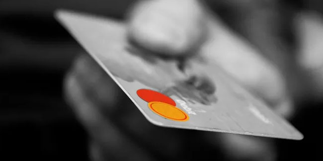 Bankalar TCMB'nin faiz kararını görmüyor: Kredi kartı kullanıcılarına kötü haber!