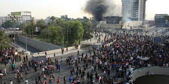 Bağdat'taki gösterilerde 3 ölü, 60 yaralı