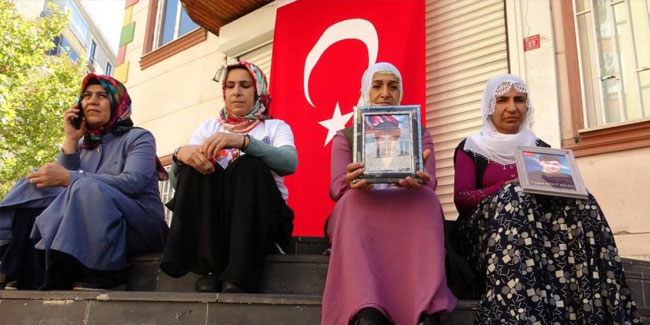 Diyarbakır'da evlat nöbeti bin 107'nci gününde