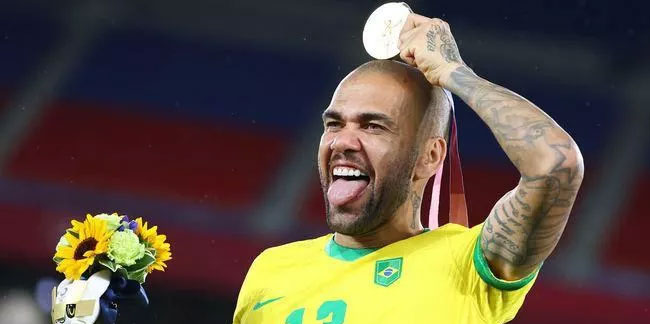 38 yaşındaki Dani Alves, Brezilya Milli Takımı'na çağrıldı