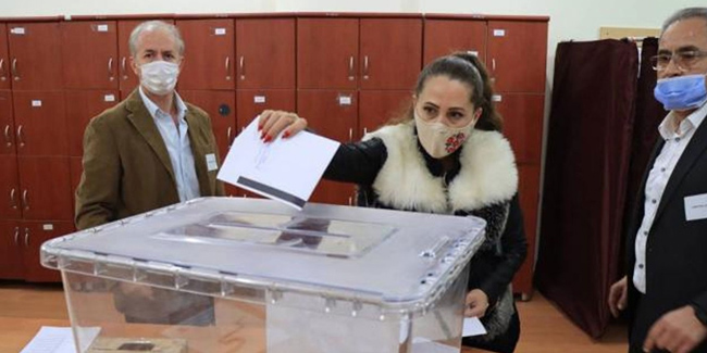 Bulgaristan sandık başında: Seçimlerde ilk kez Türk aday var